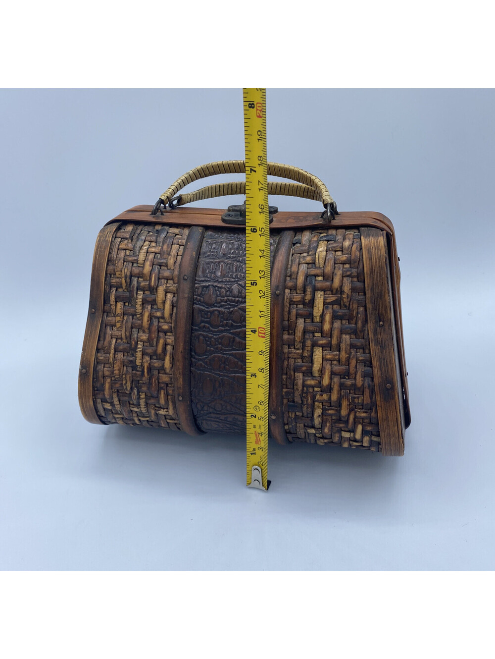 Wood and Woven Bamboo Purse with Faux Reptile Insert and and Brass Latch - Picture 10 of 13